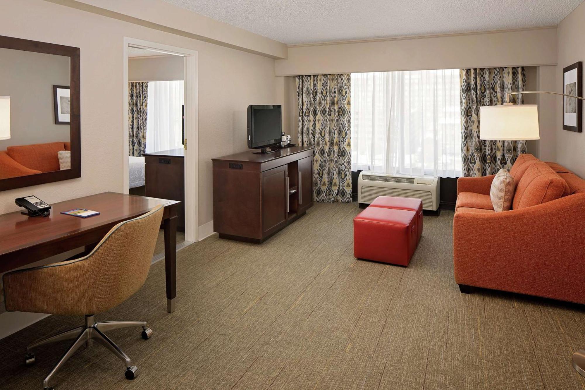 Hampton Inn Louisville Downtown מראה חיצוני תמונה