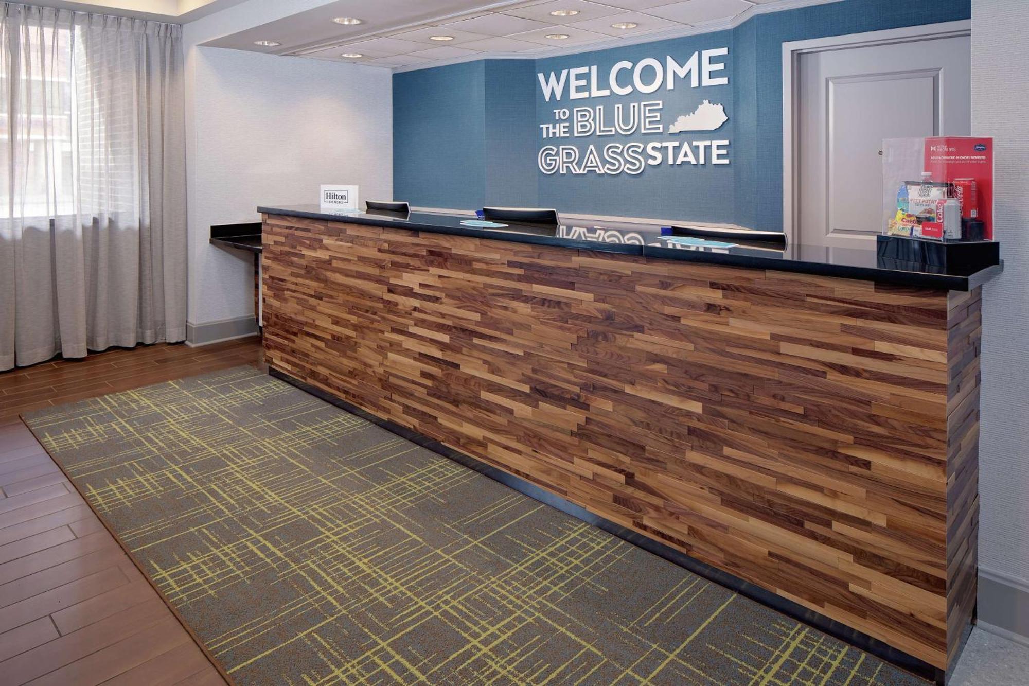 Hampton Inn Louisville Downtown מראה חיצוני תמונה