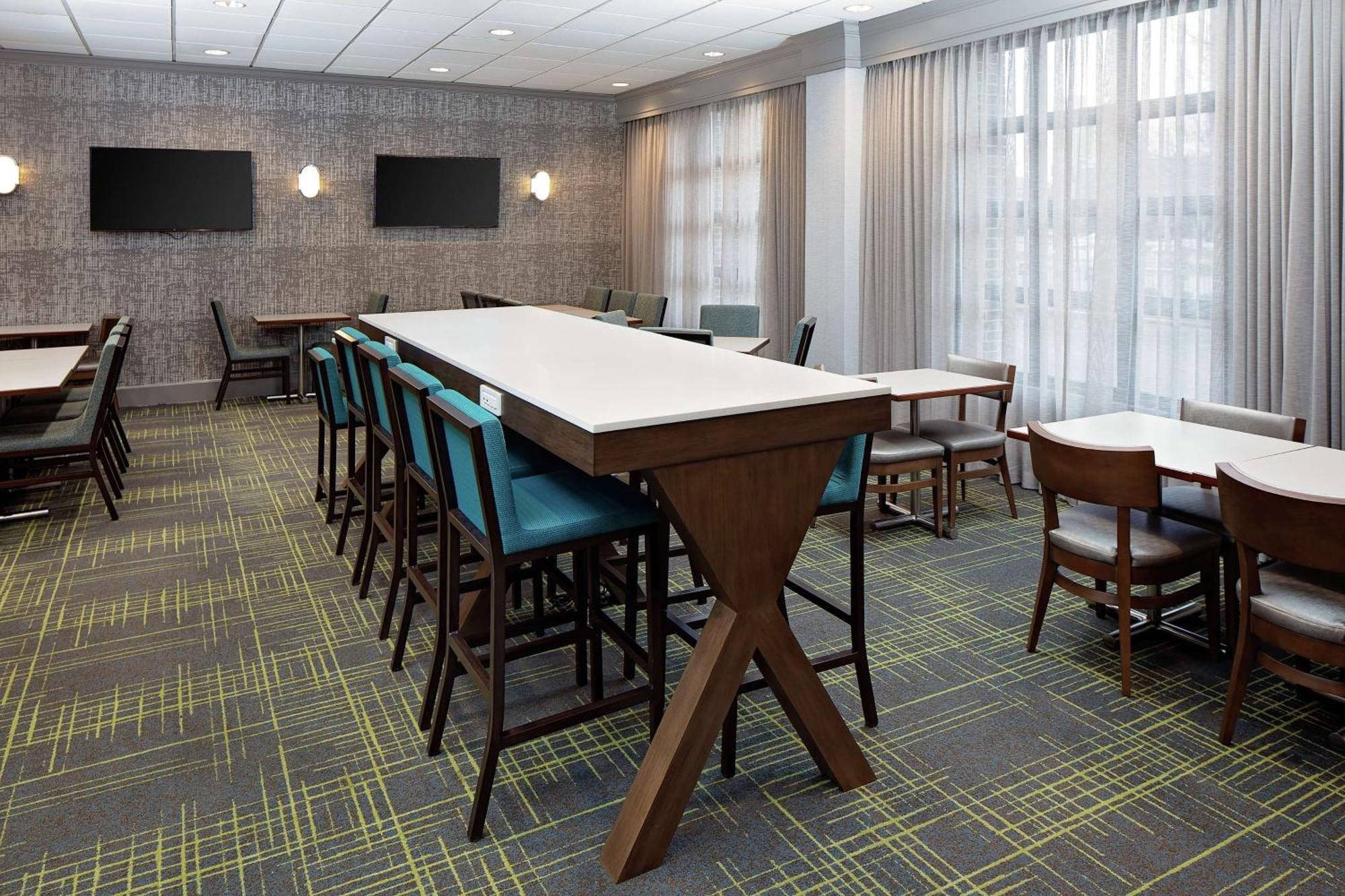 Hampton Inn Louisville Downtown מראה חיצוני תמונה